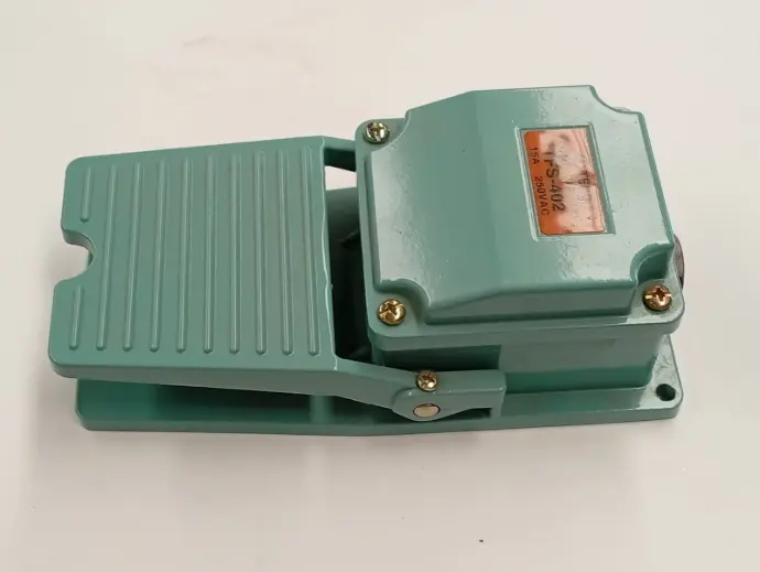 Pedal electrico para martillo hidraulico